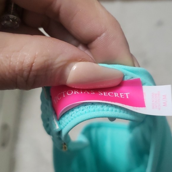 Victoria secret 2 piece bathing suit - Picture 6 of 6